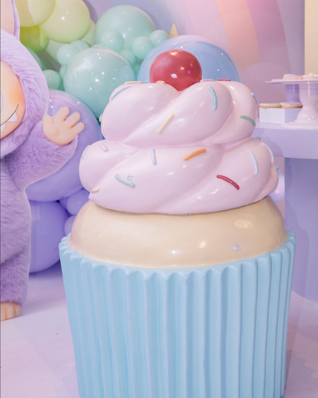 Large Cupcake Prop
